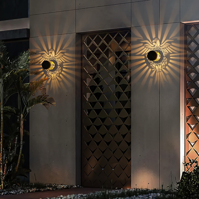 2 Pack Solar Fence Lights Meta - مراجعة Outdoor Power Inc وسعره